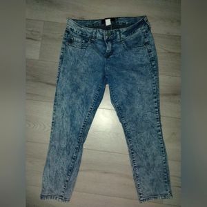 EXCELLENT Acid Wash 80's vibe denim Torrid cropped jeggings size 10 30" waist